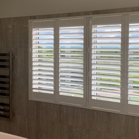 Betta Blinds Riviera Shutters - bathroom