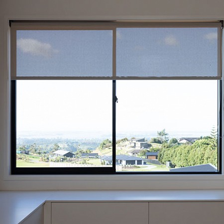 Betta Blinds Sunscreen Roller Blind 'Dawn Moss'
