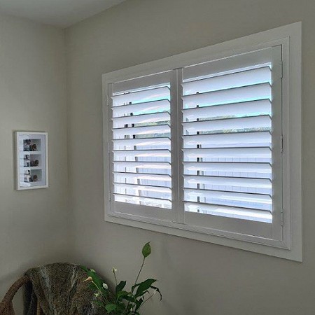Arch white Riviera Shutters