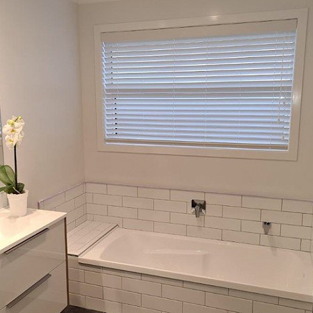 White Venetian Blinds In Bathroom